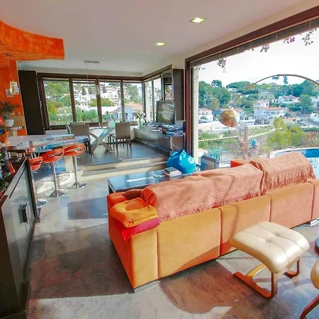 Orza - With Private Swimming Pool In *